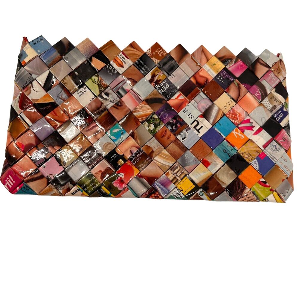 Really fun Weave Reworked Mini Bag - Picture 6 of 10